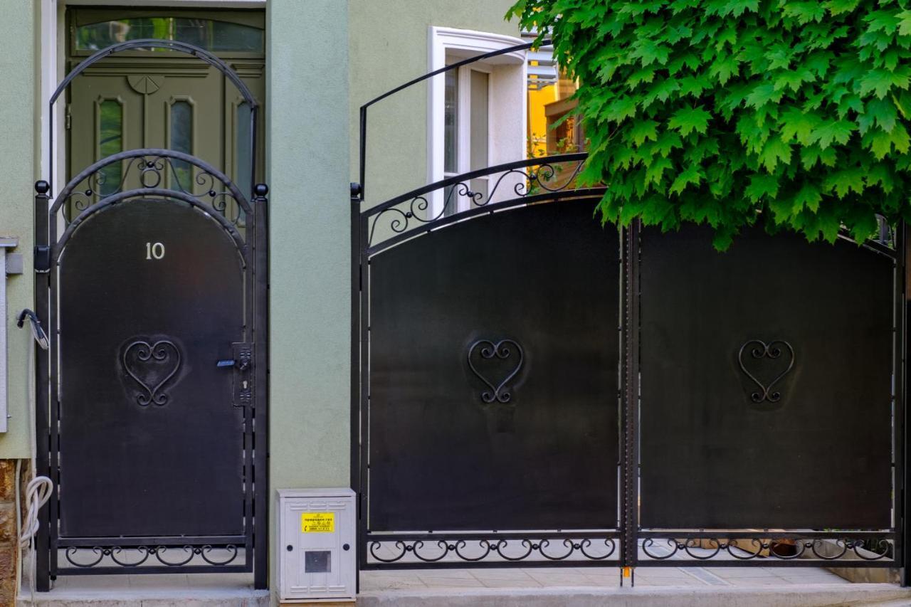 The Olive Green House Burgas Stad Buitenkant foto